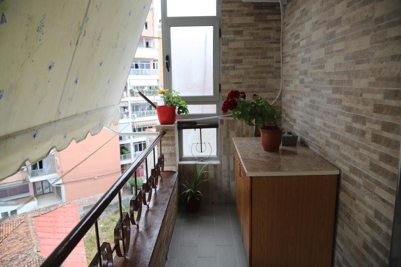 "Tata'S New Home!" Tirana Exterior photo